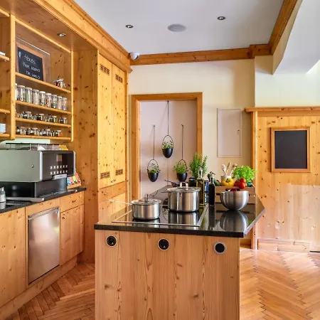 Schider - Boutique Apart-hotel 4*