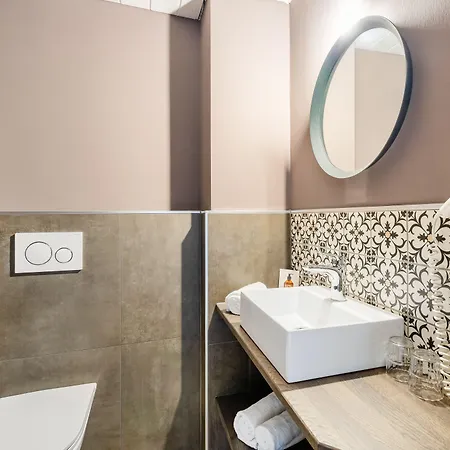 Schider - Boutique Aparthotel 4*