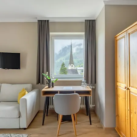 Schider - Boutique 3*