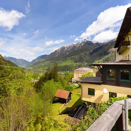 Schider - Boutique 3*